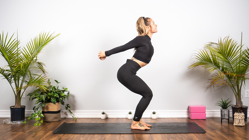 Yoga à la maison pour ouvrir ses épaules